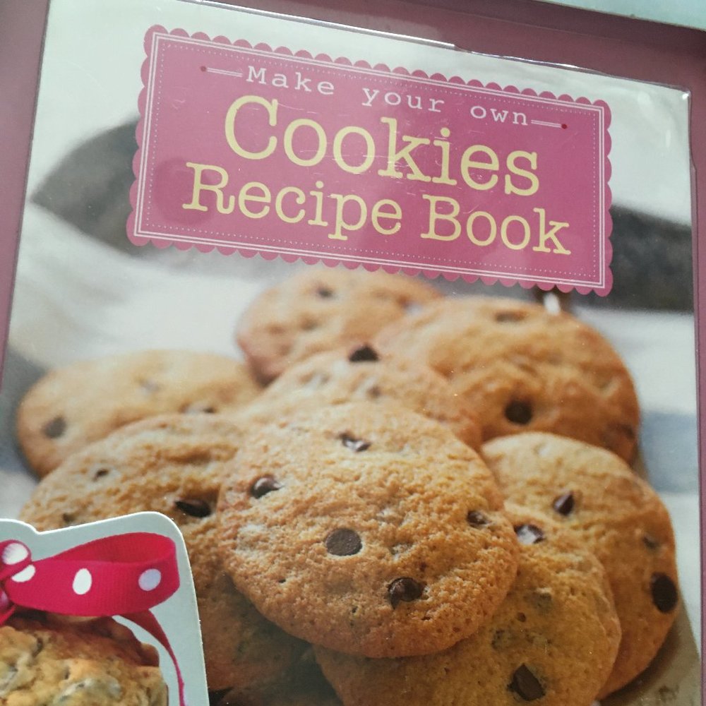Cookies Box Kit including Recipe Book - Gifting Kit - Picture 4 of 5
